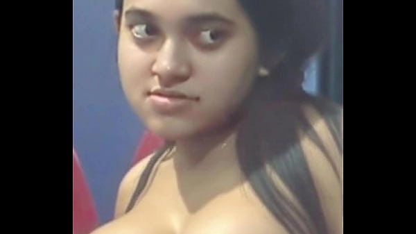 Solo girls nude selfie